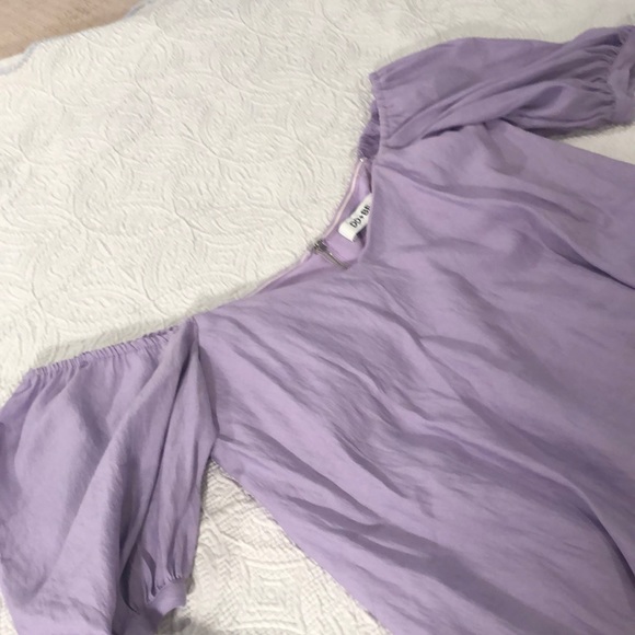 DO+BE Off the Shoulder blouse in Lavender - Picture 3 of 7